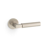 Plain Hurricane Lever on Round Rose