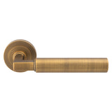 Amiata Lever On Round Rose