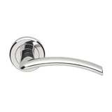 Tres Lever on Round Rose