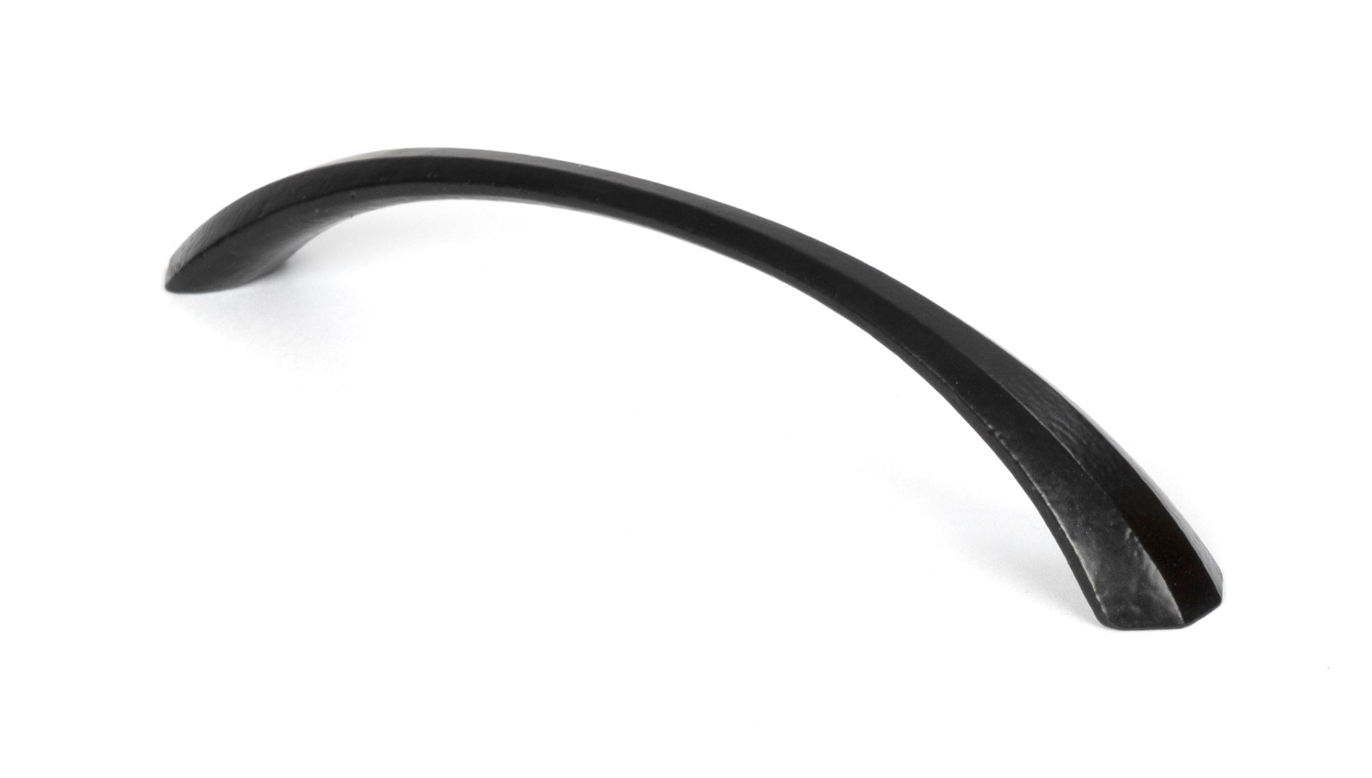 Black 7" Shell Pull Handle