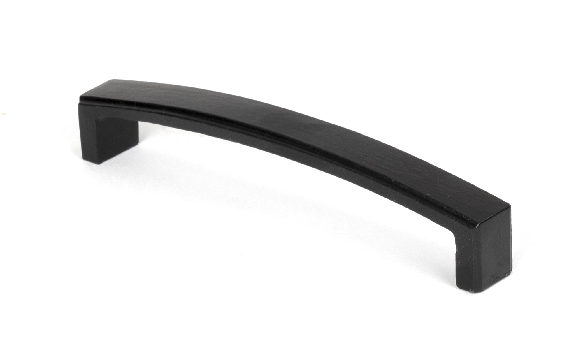 Black 5½" Ribbed Pull Handle