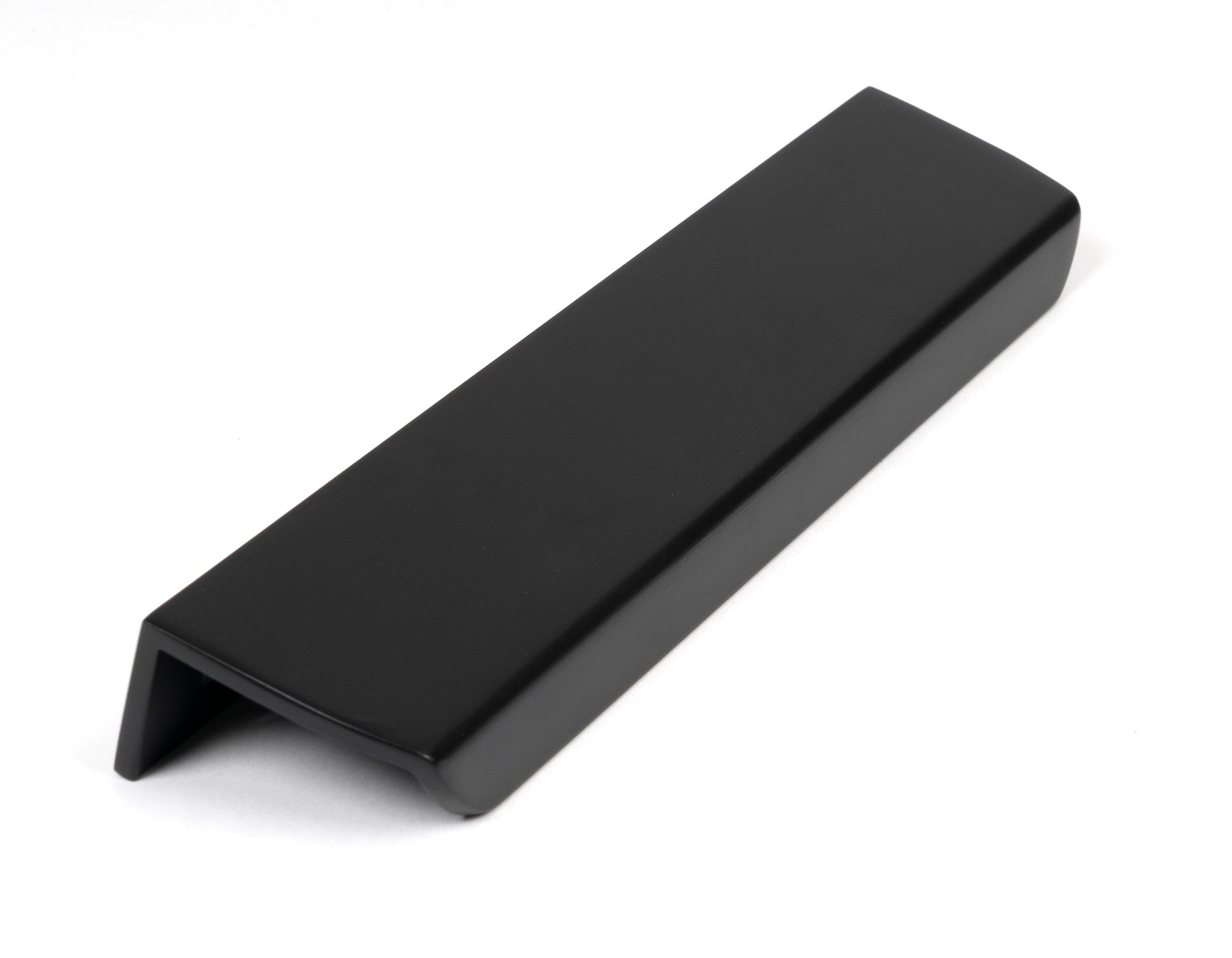 Matt Black 200mm Moore Edge Pull