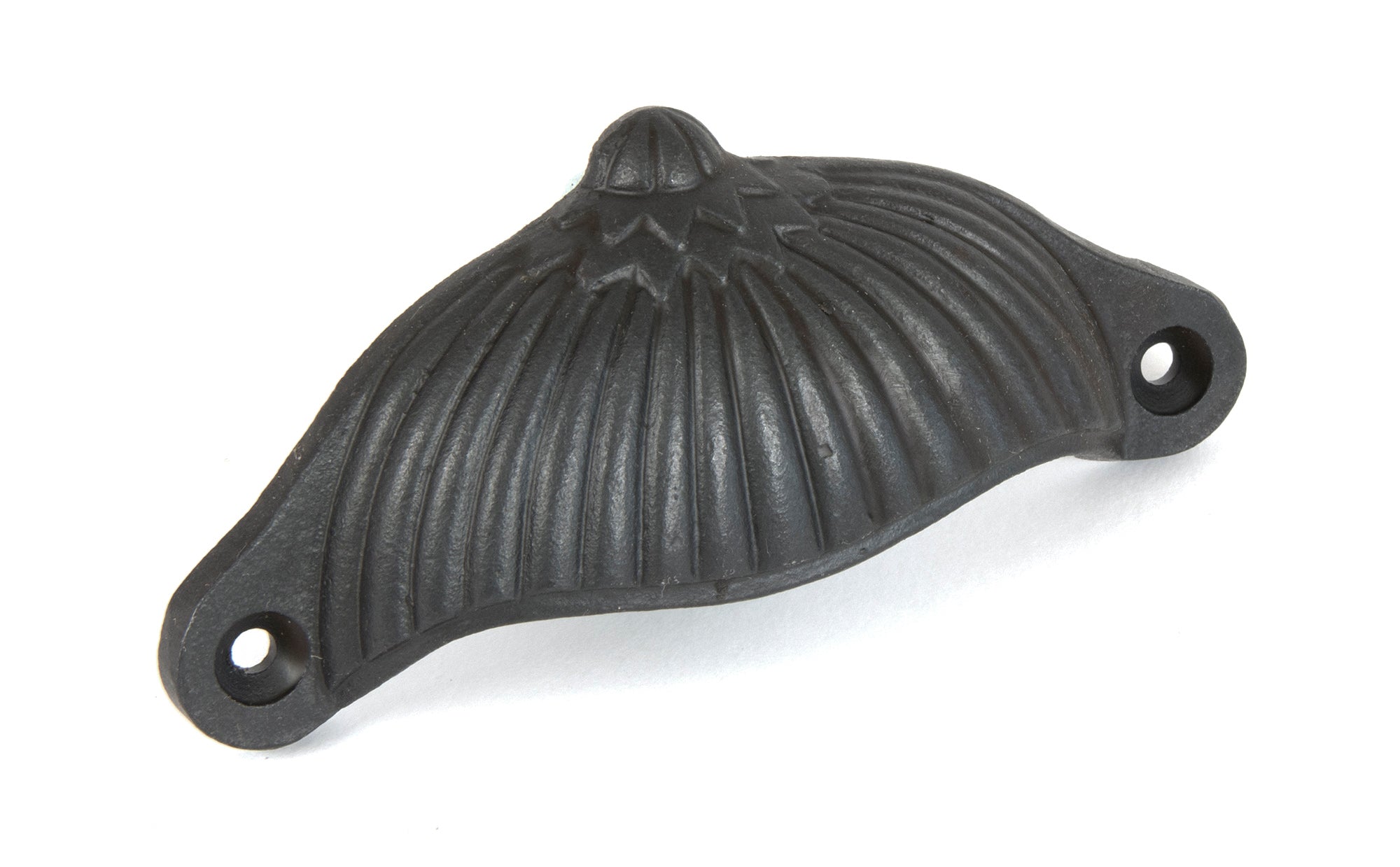 Beeswax 4" Flower Drawer Pull