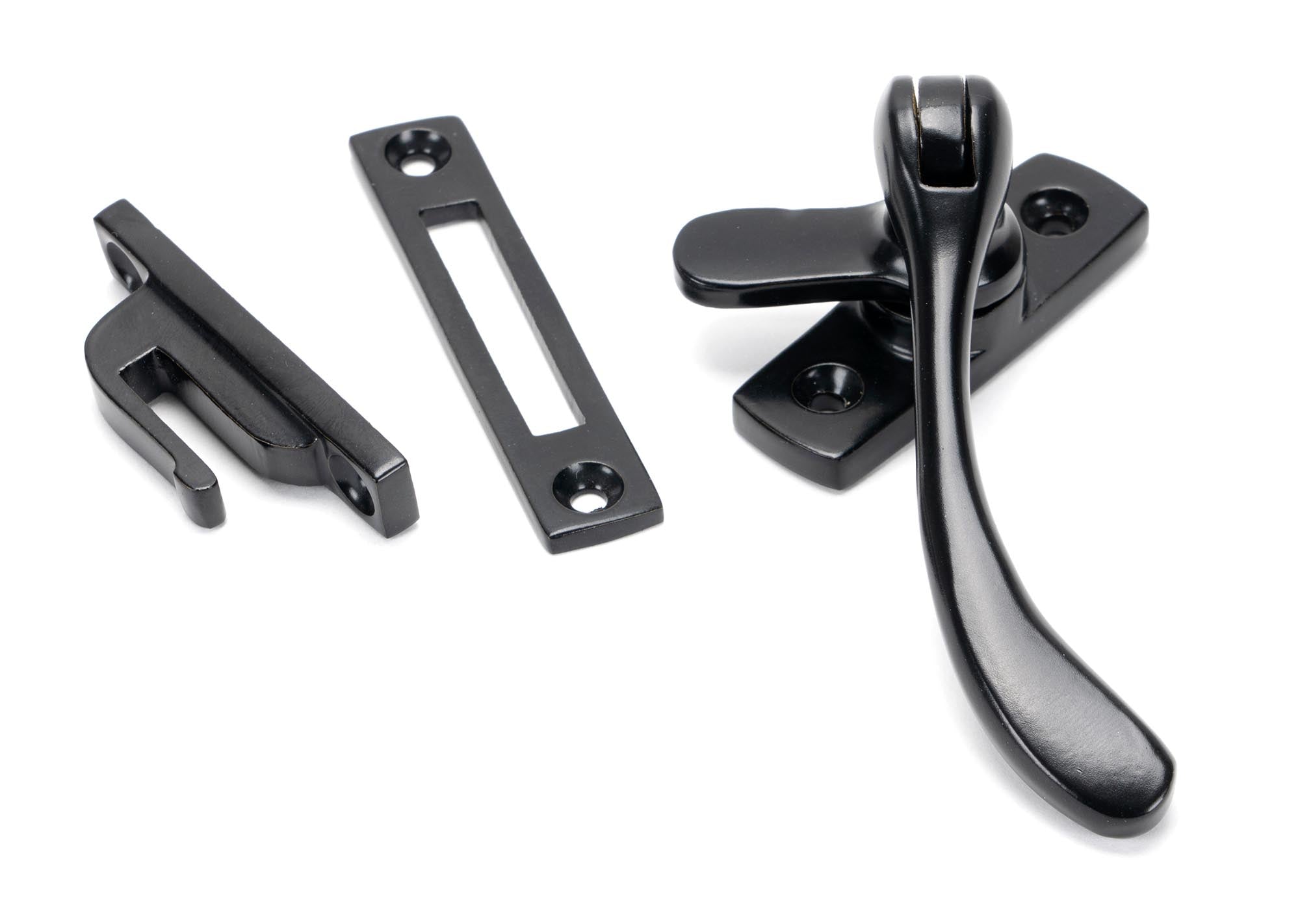Black Peardrop Fastener