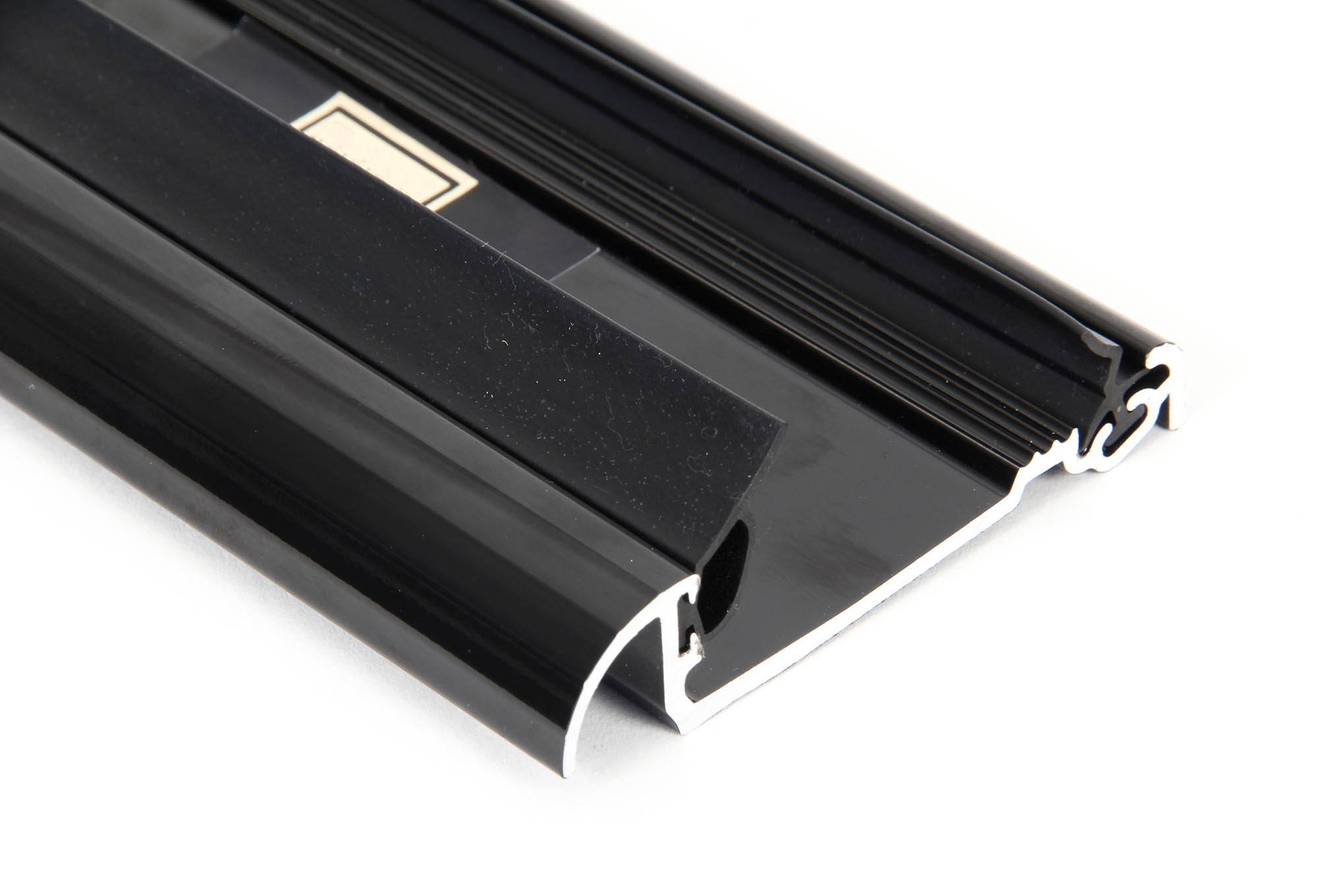 Black 1200mm Macclex 15/56 Threshold TB
