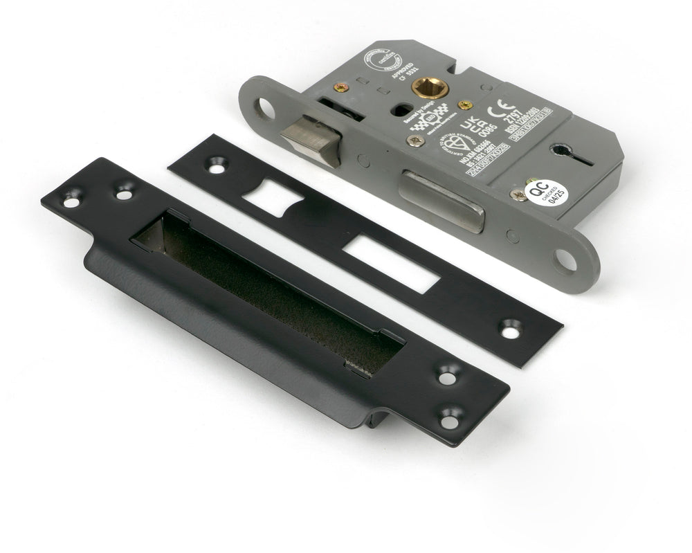 Black 2½" 5 Lever BS Sash Lock