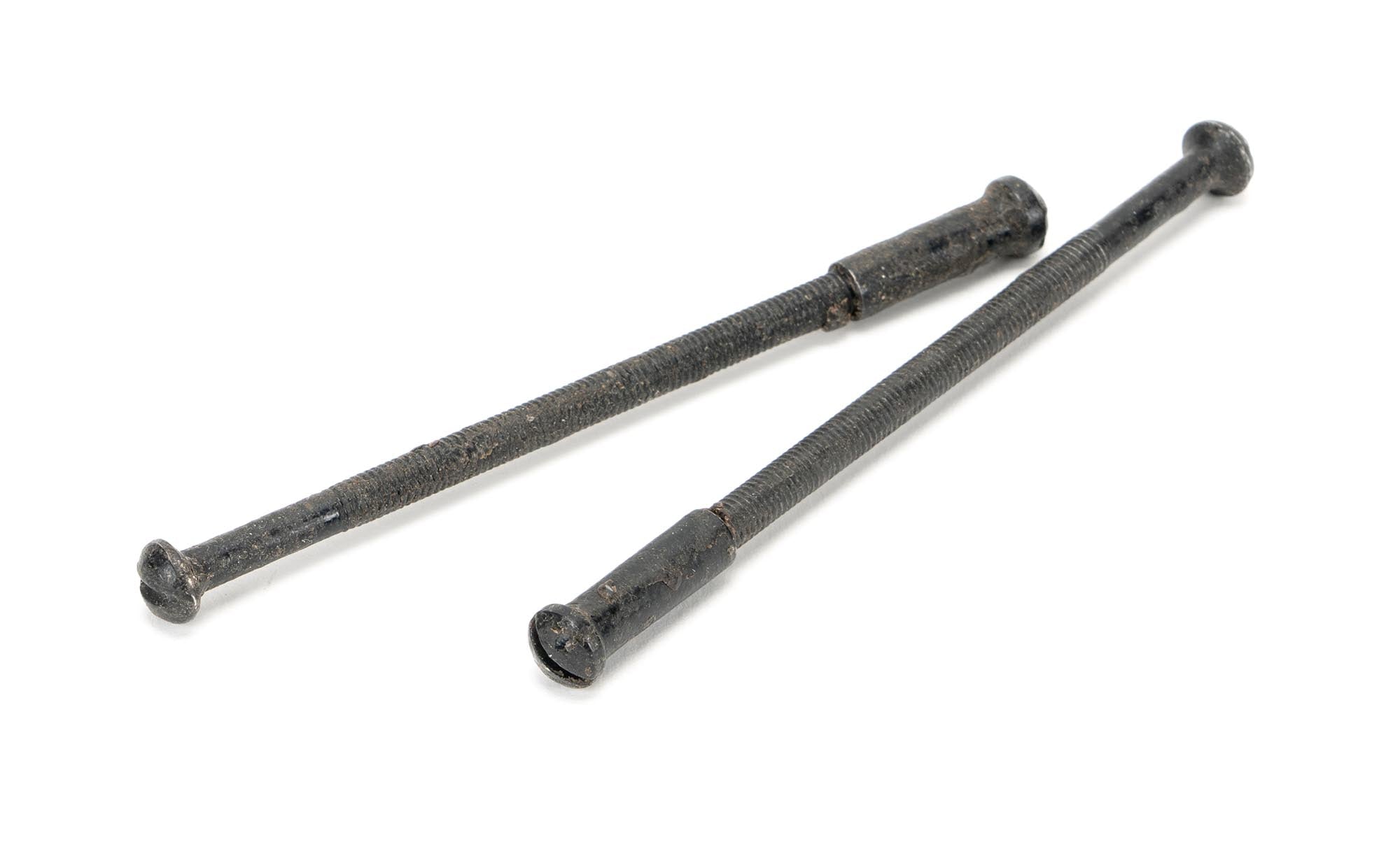 External Beeswax 5mm Male & Female Screws (2)