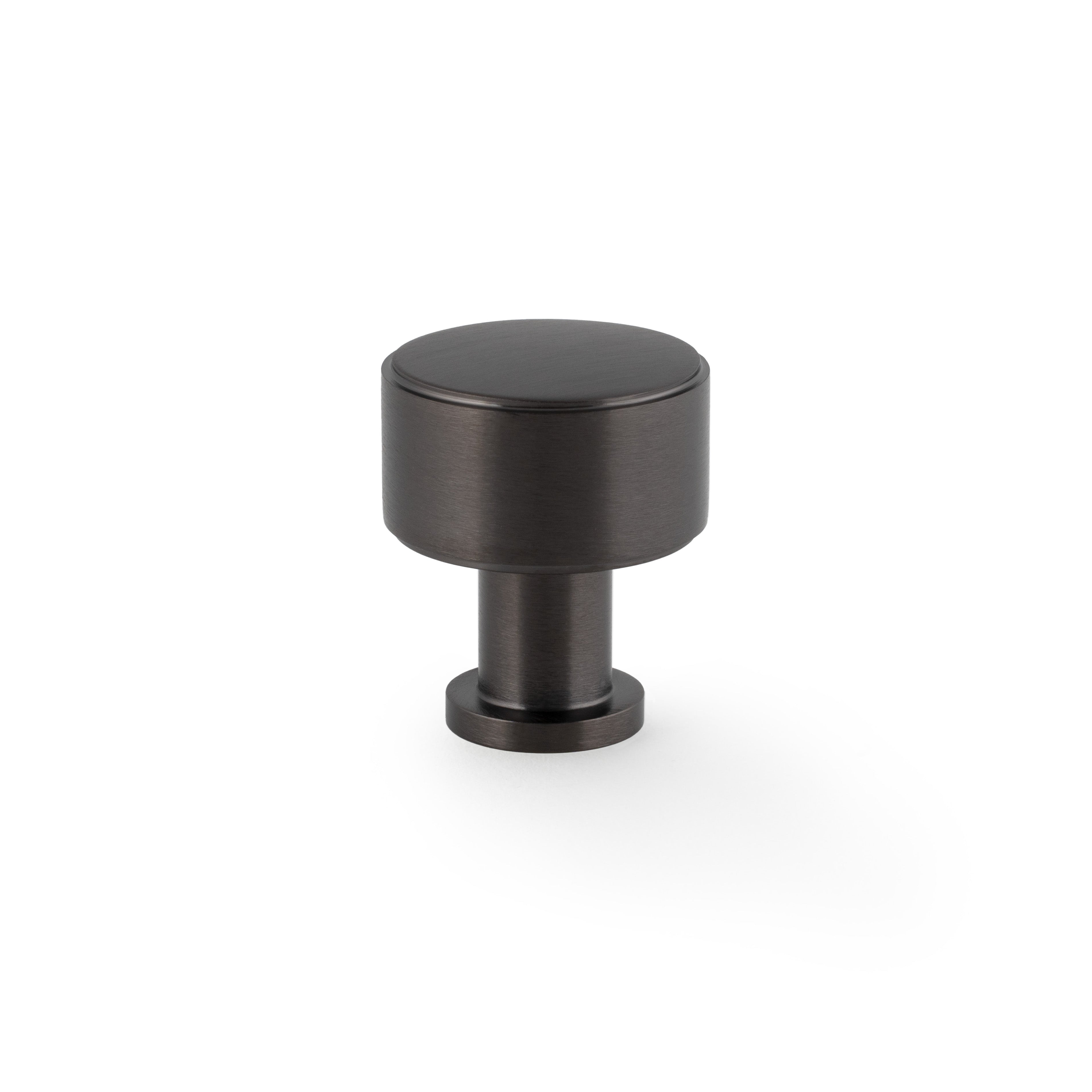 Lucia Plain Cabinet Knob