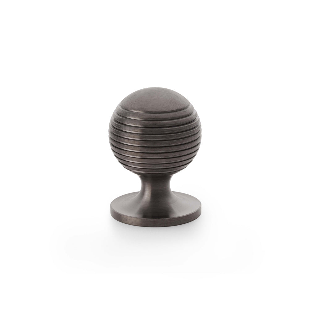 Caesar Cupboard Knob on Round Rose