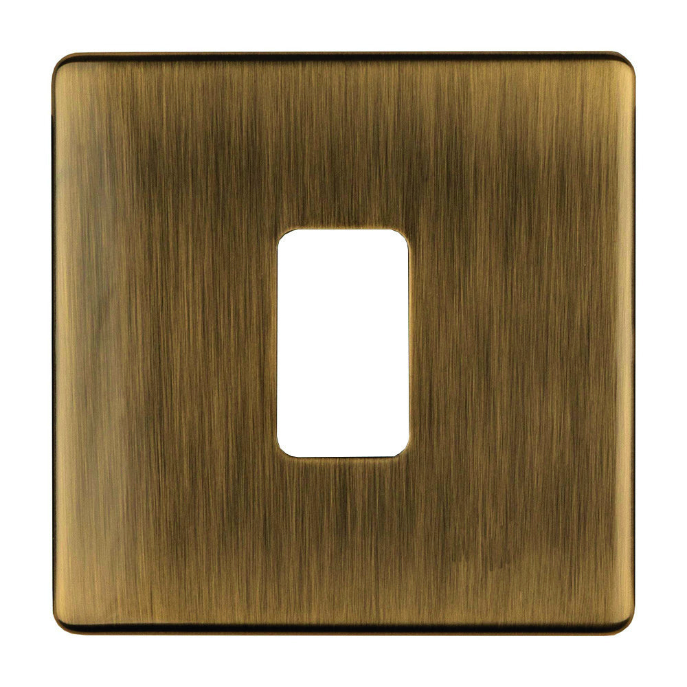 Skip to the beginning of the images gallery Concealed 3mm 1 - 12 Gang Grid Plates