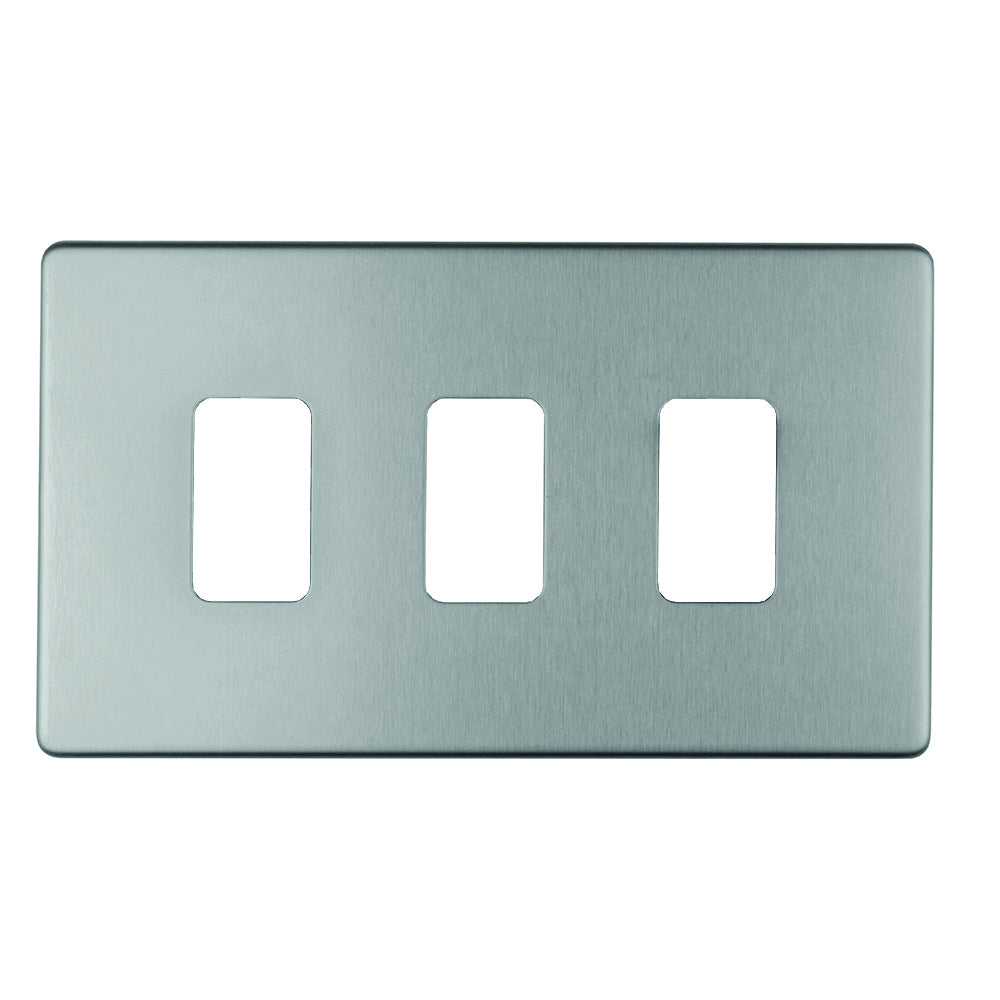 Skip to the beginning of the images gallery Concealed 3mm 1 - 12 Gang Grid Plates