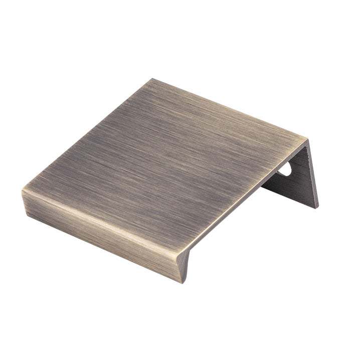 Squared Edge Pull