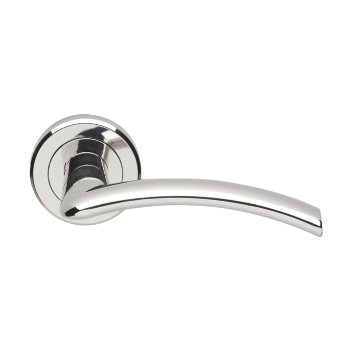 Tres Lever on Round Rose