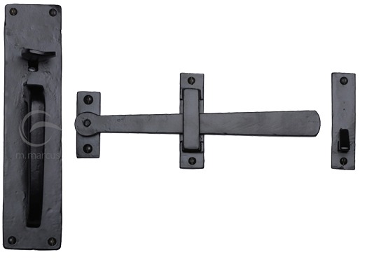 M Marcus Gate Latch & Handle On Backplate (221mm Length), Smooth Black Iron