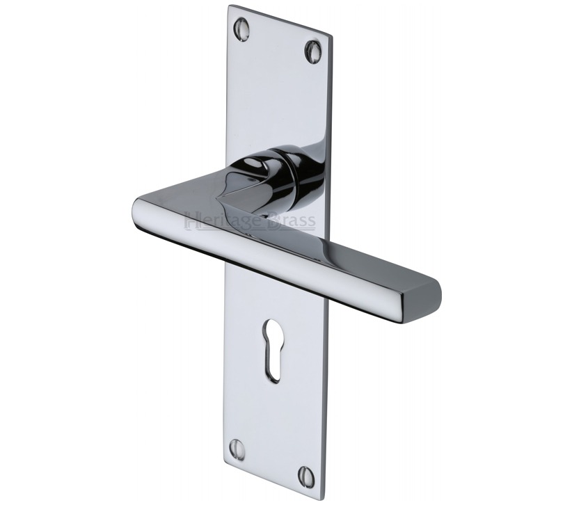 Heritage Brass Trident Low Profile Door Handles On Backplates, Polished Chrome(sold In Pairs)