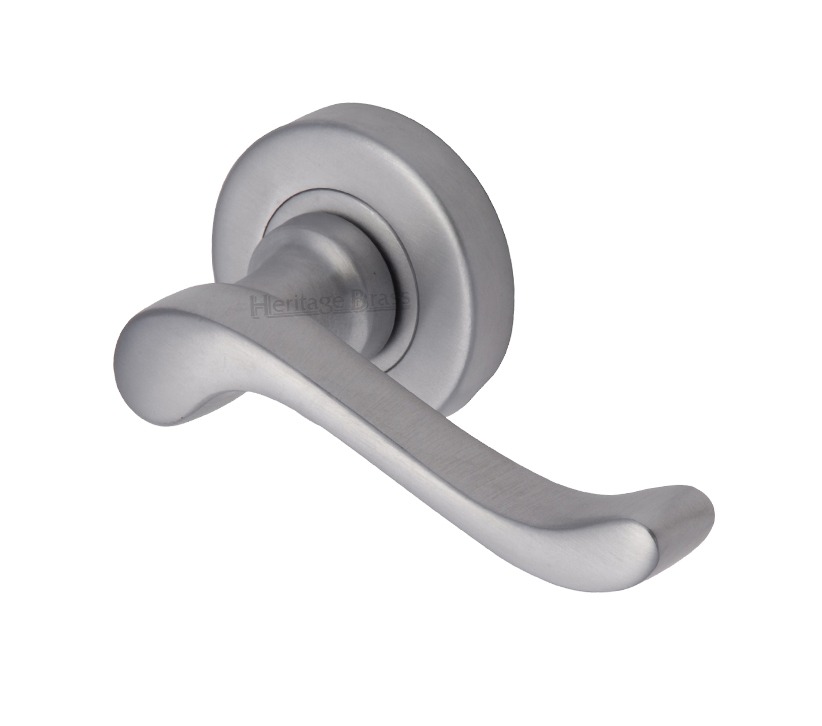 Heritage Brass Bedford Satin Chrome Door Handles On Round Rose (sold In Pairs)