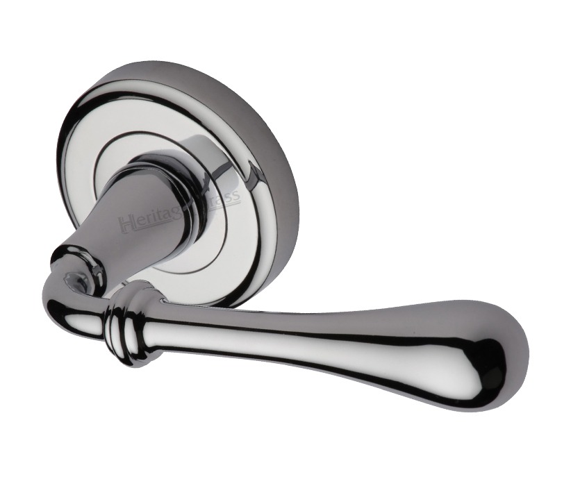 Heritage Brass Roma Polished Chrome Door Handles On Round Rose (sold In Pairs)