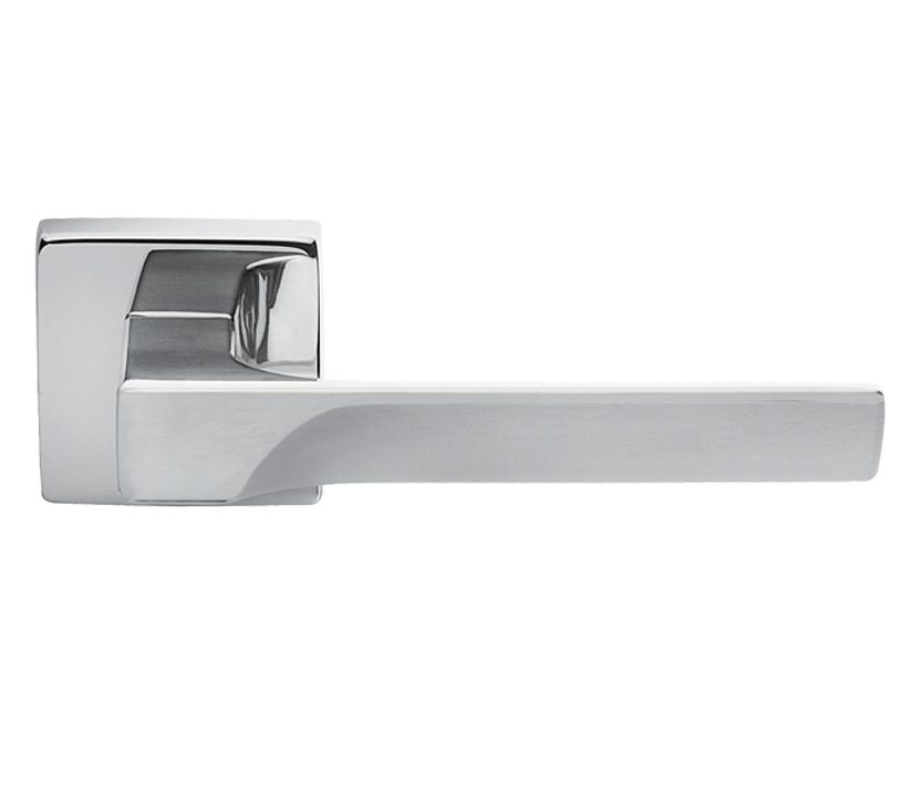 Manital Flash Door Handles On Square Rose, Polished Chrome (sold In Pairs)