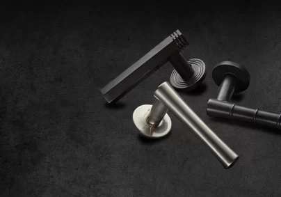 Are The Ultra-modern And Luxurious Look Of Black Door Handles The New Talk Of Town In The Uk?